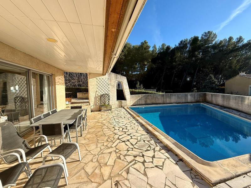 Villa - 122 m² - 5 pièces