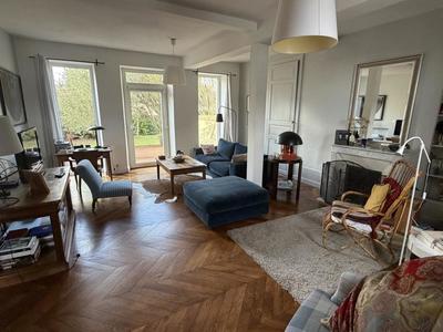 Maison - 151 m² - 5 pièces