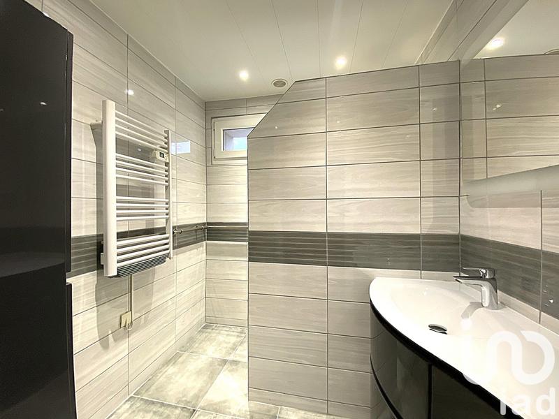 Maison - 117 m² - 7 pièces