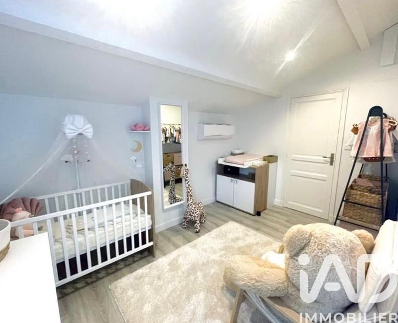 Maison - 145 m² - 4 pièces