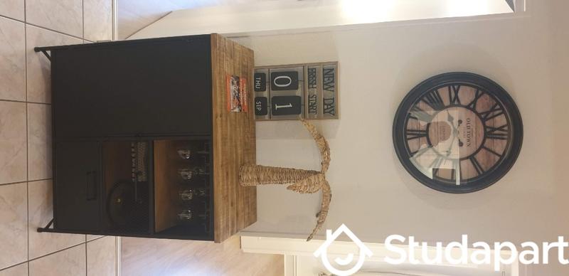 Chambre - 12 m² - 1 pièce