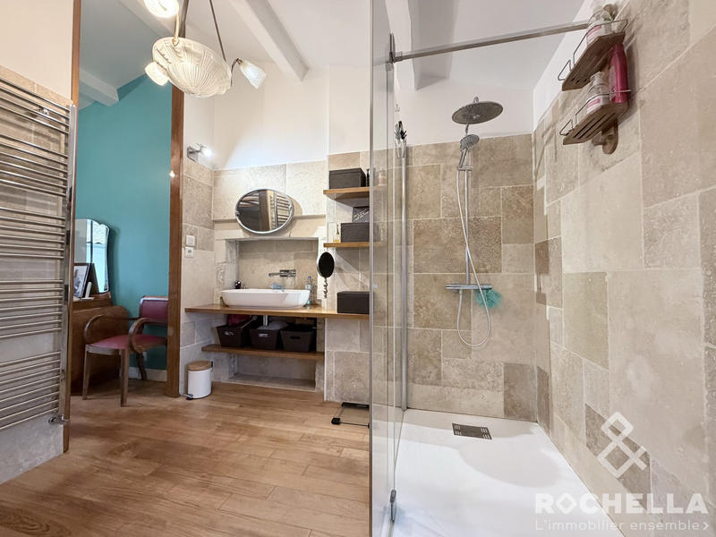 Maison ancienne - 195 m² - 5 pièces