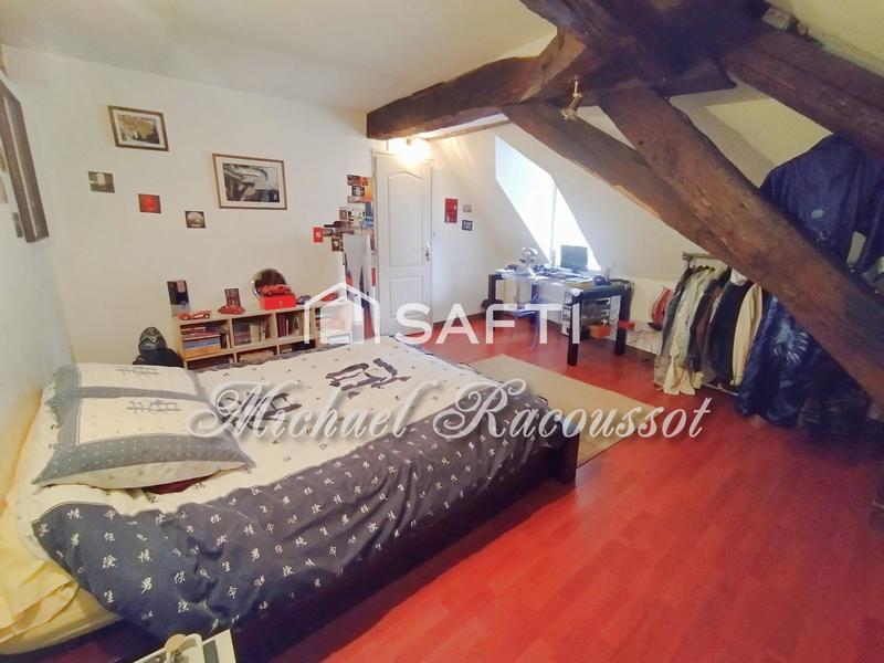 Appartement - 134 m² - 5 pièces