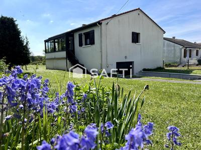 Maison - 84 m² - 5 pièces