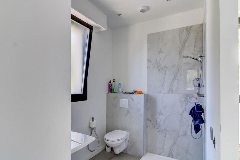 Maison - 94 m² - 4 pièces