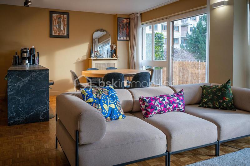 Appartement - 70 m² - 3 pièces