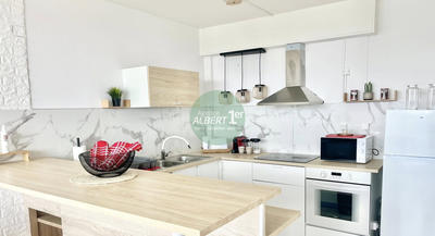 Appartement - 103 m² - 4 pièces