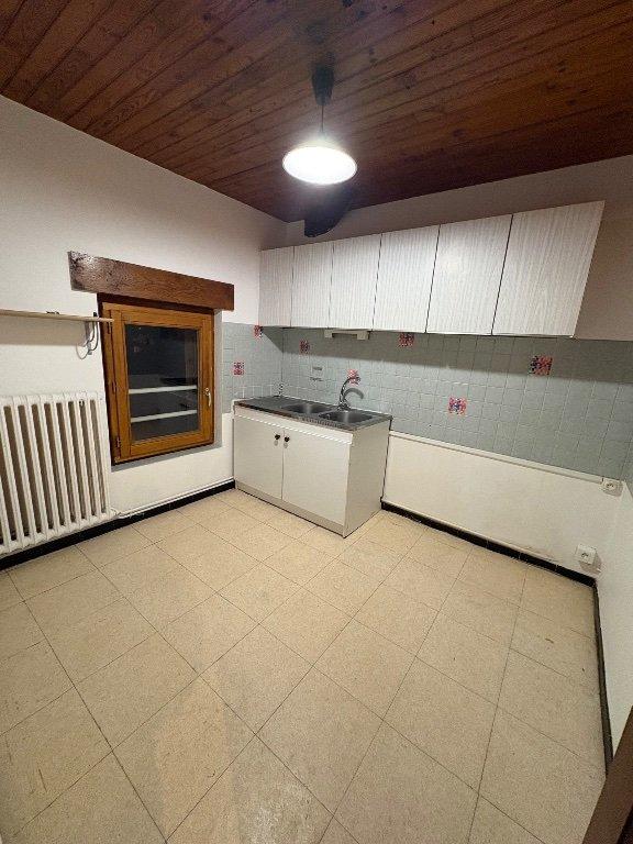 Immeuble - 198 m² - 8 pièces