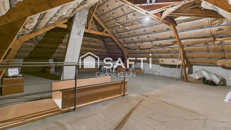 Maison - 93 m² - 4 pièces