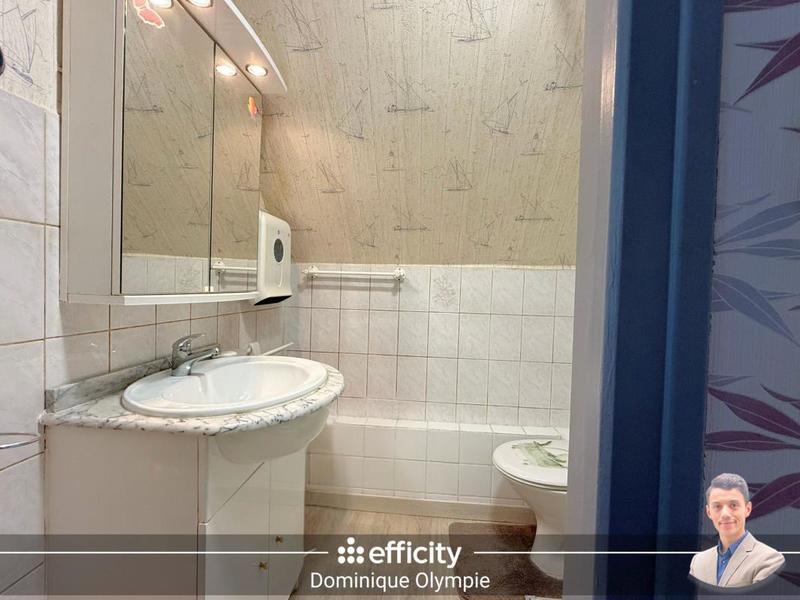 Maison - 128 m² - 7 pièces