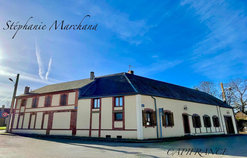 Maison - 210 m² - 7 pièces