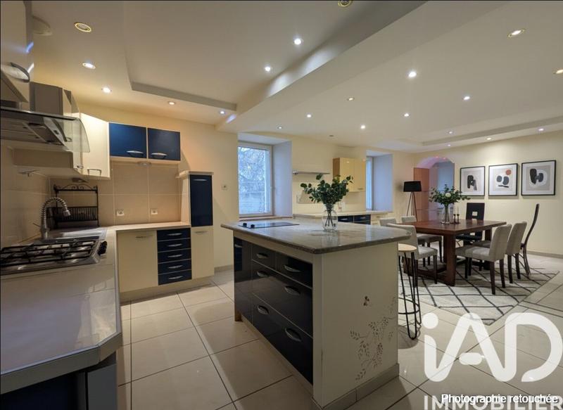 Maison - 164 m² - 6 pièces