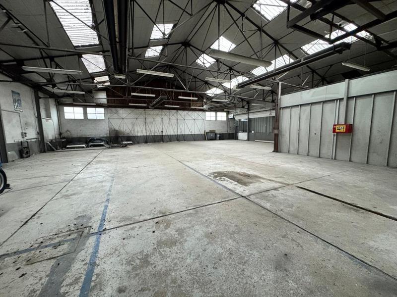 Entrepôt - 505 m²