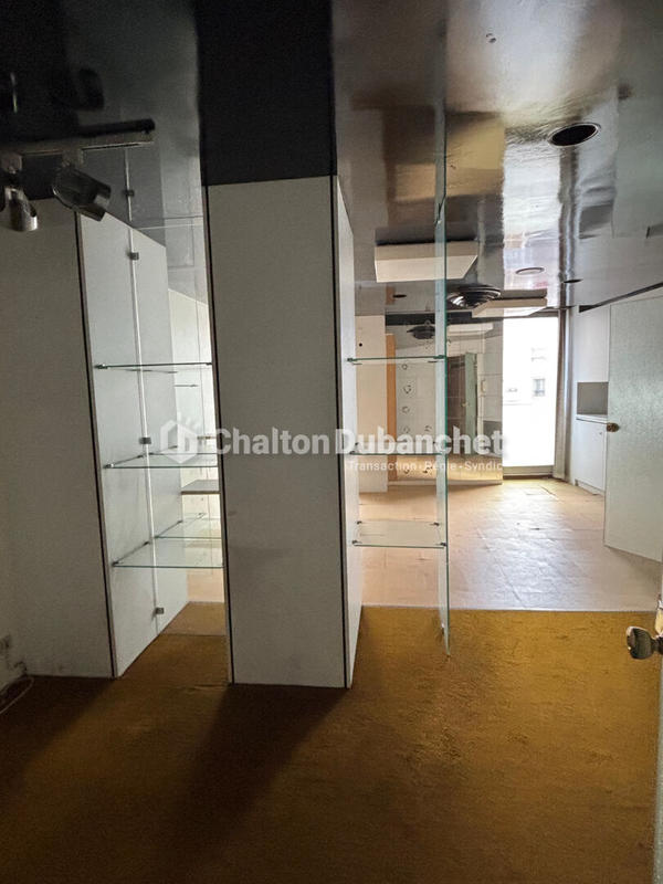 Immeuble - 240 m² - 4 pièces