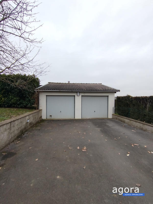 Maison - 98 m² - 5 pièces