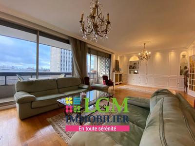 Appartement - 122 m² - 2 pièces