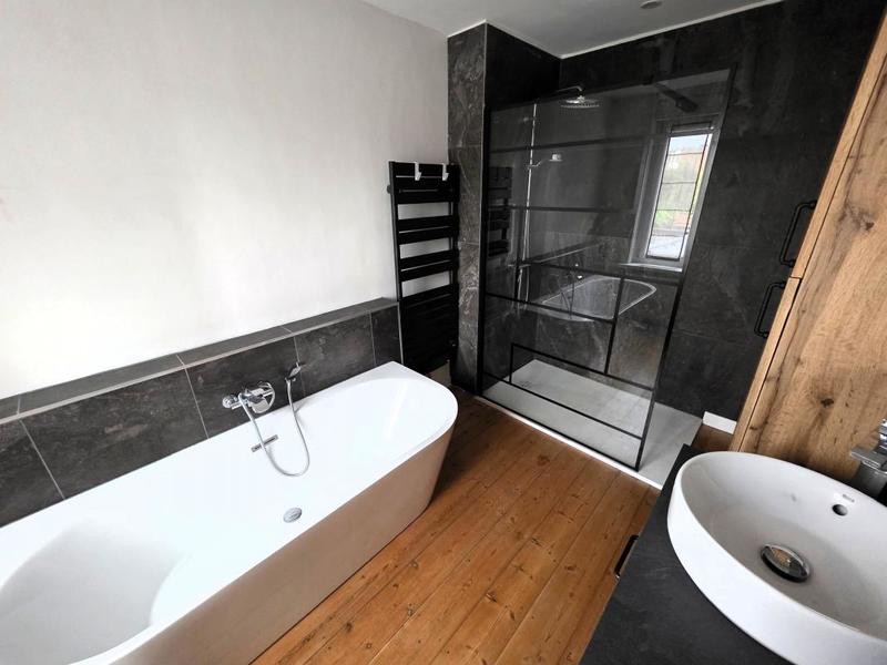 Maison - 107 m² - 5 pièces