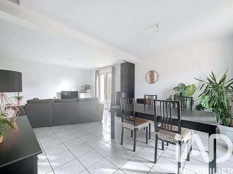 Maison - 89 m² - 5 pièces