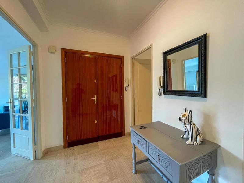 Appartement - 81 m² - 3 pièces