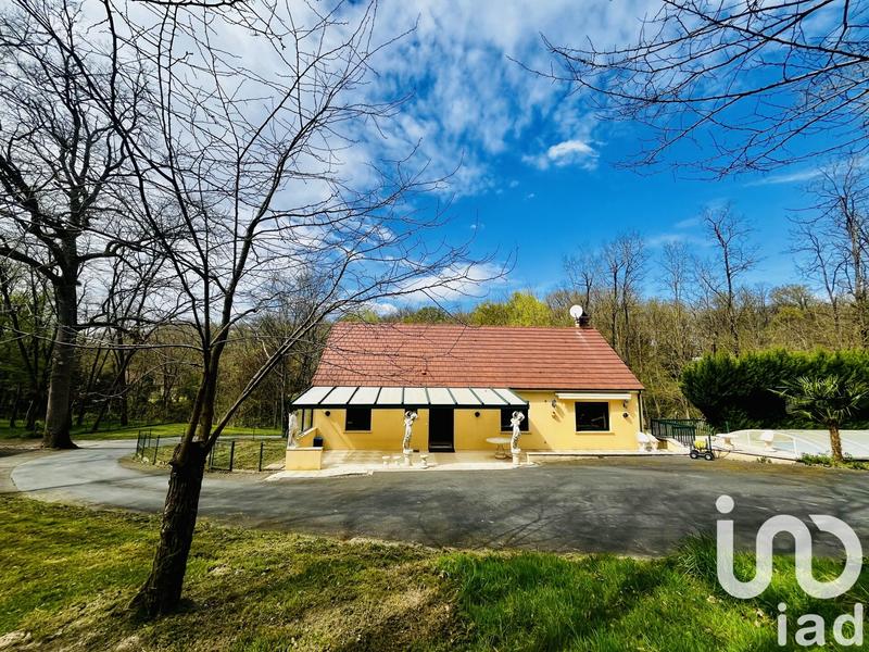 Maison - 337 m² - 12 pièces