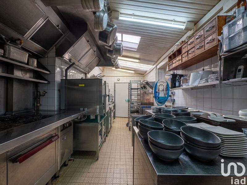 Local commercial - 292 m²