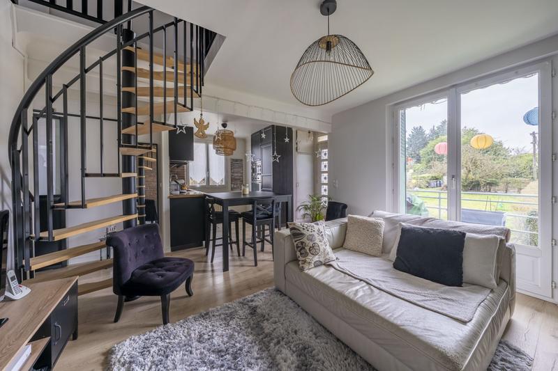 Maison - 80 m² - 5 pièces