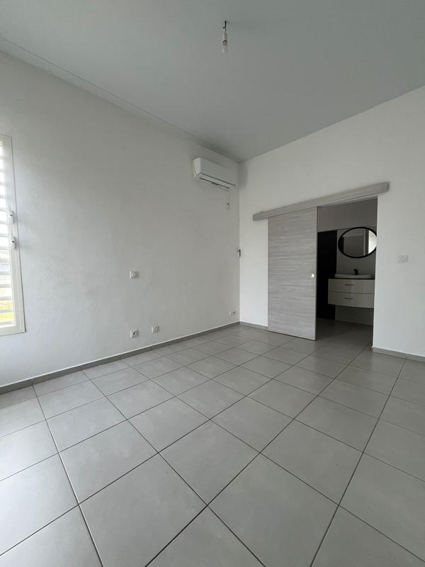 Maison - 101 m² - 4 pièces