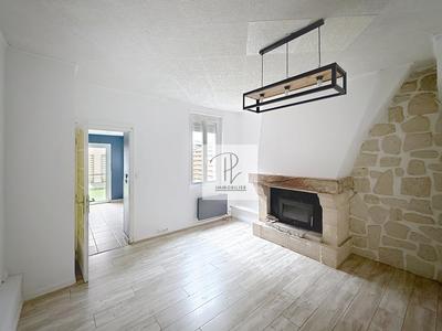 Maison jumelée - 74 m² - 3 pièces
