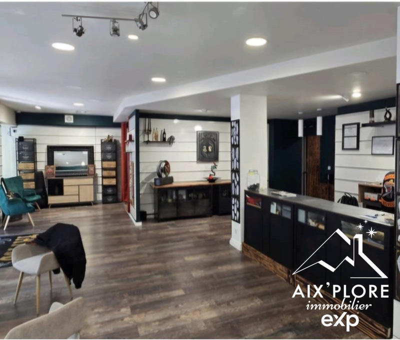 Fonds de commerce - Local commercial - 100 m²