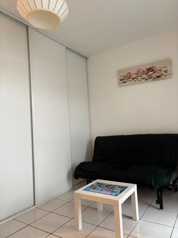 Studio - 19 m² - 1 pièce