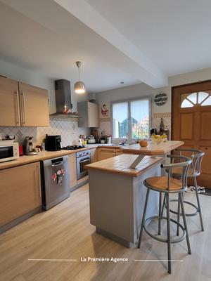 Maison - 90 m² - 3 pièces