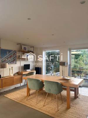 Maison - 143 m² - 5 pièces