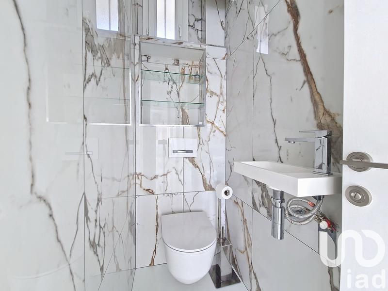 Appartement - 99 m² - 4 pièces