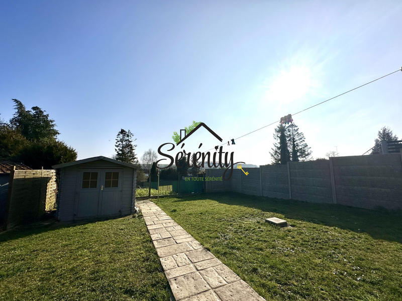 Maison - 90 m² - 5 pièces