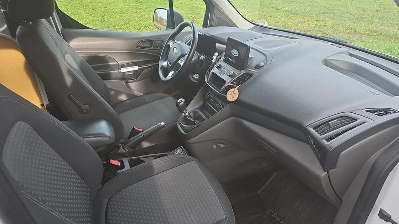 Ford Transit Connect Double Cabine 1.5 EcoBlue 120 Trend - 5 places