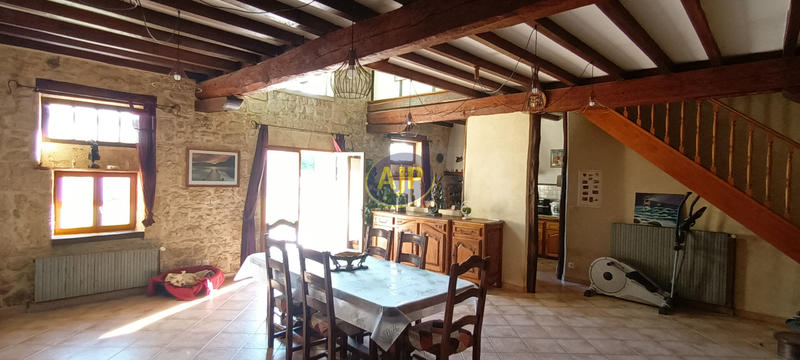 Demeure - 550 m² - 13 pièces