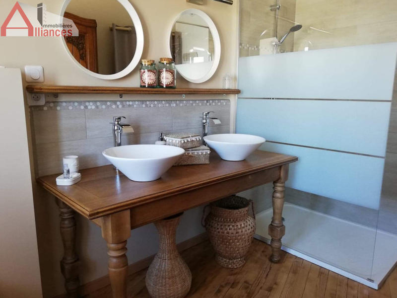 Villa - 109 m² - 6 pièces