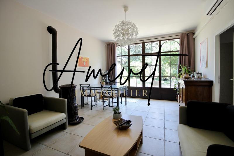 Mas - 204 m² - 9 pièces