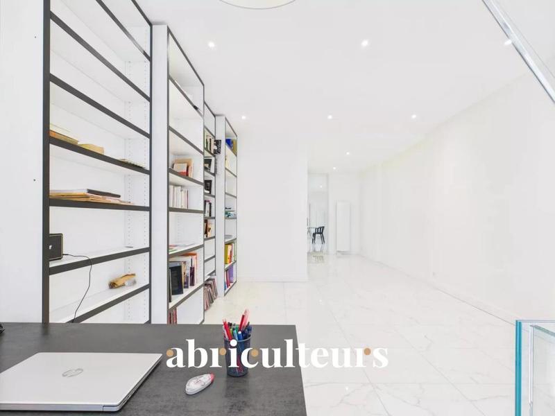 Appartement - 106 m² - 4 pièces