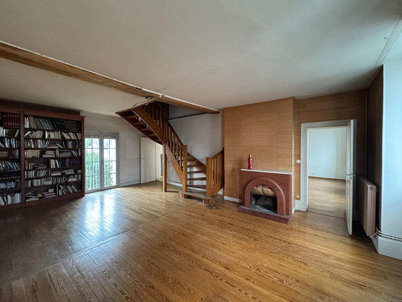 Immeuble - 298 m² - 10 pièces