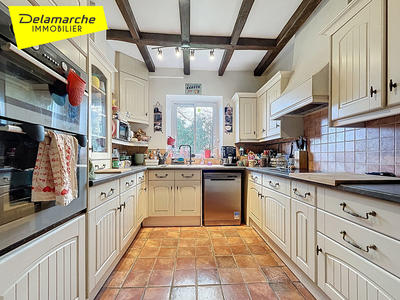 Maison - 137 m² - 6 pièces