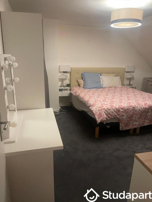 Chambre - 25 m² - 1 pièce