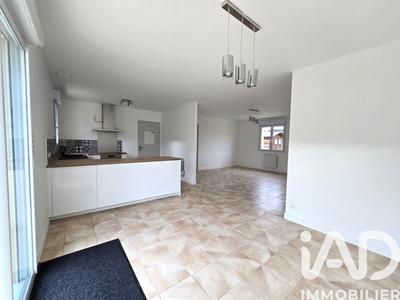 Maison - 94 m² - 5 pièces