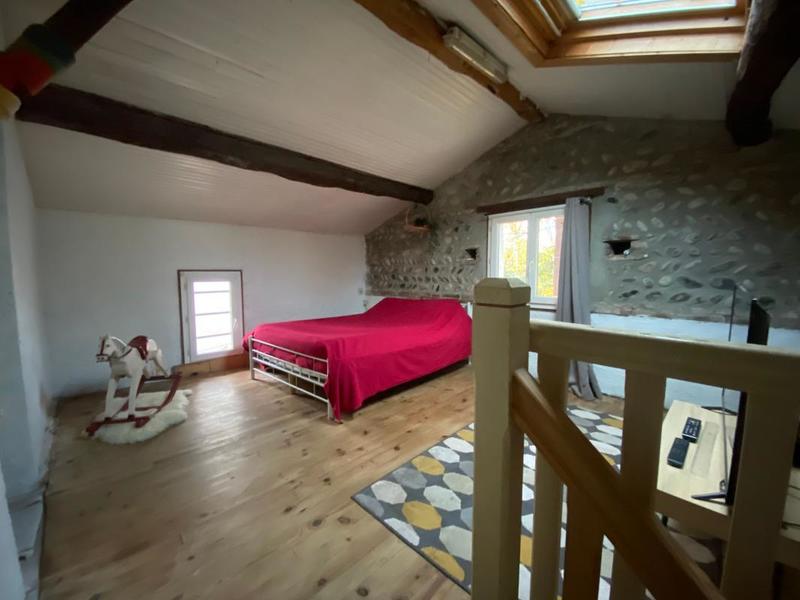 Maison - 160 m² - 4 pièces