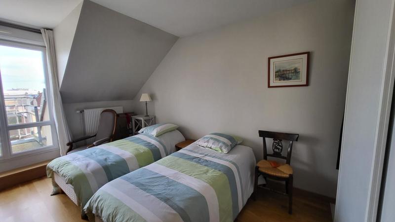 Appartement - 122 m² - 5 pièces