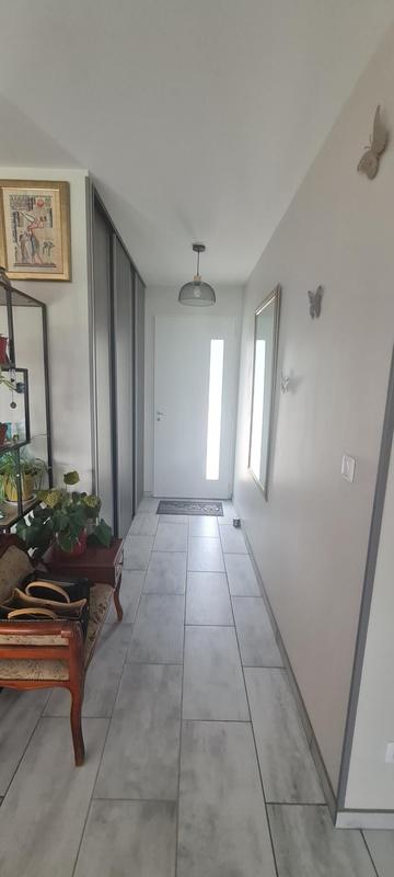 Maison - 101 m² - 5 pièces