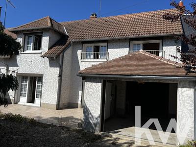 Pavillon - 104 m² - 5 pièces