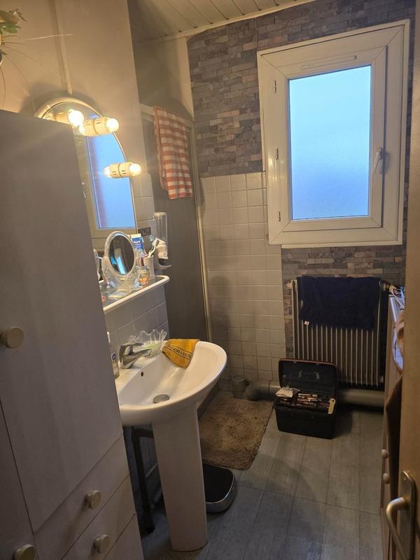 Maison - 81 m² - 5 pièces