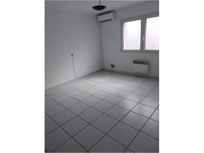 Bureau - 18 m² - 1 pièce