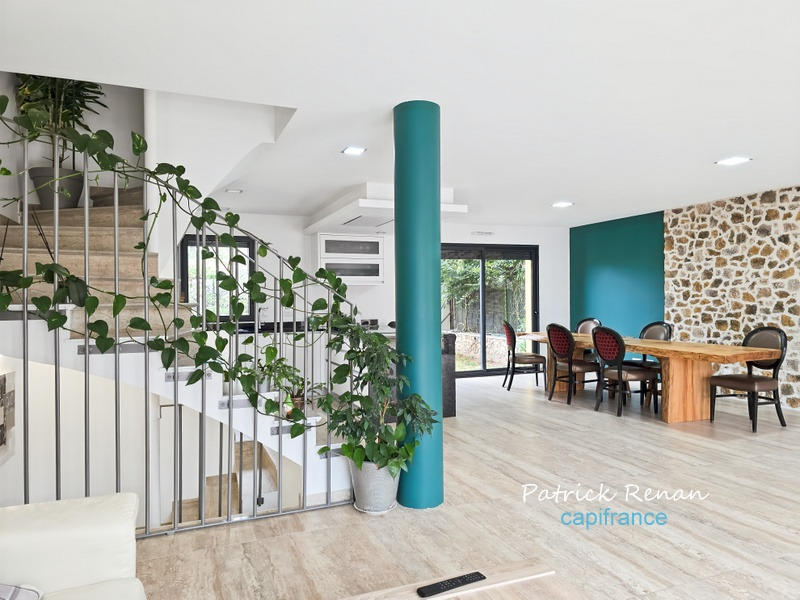 Maison - 125 m² - 6 pièces